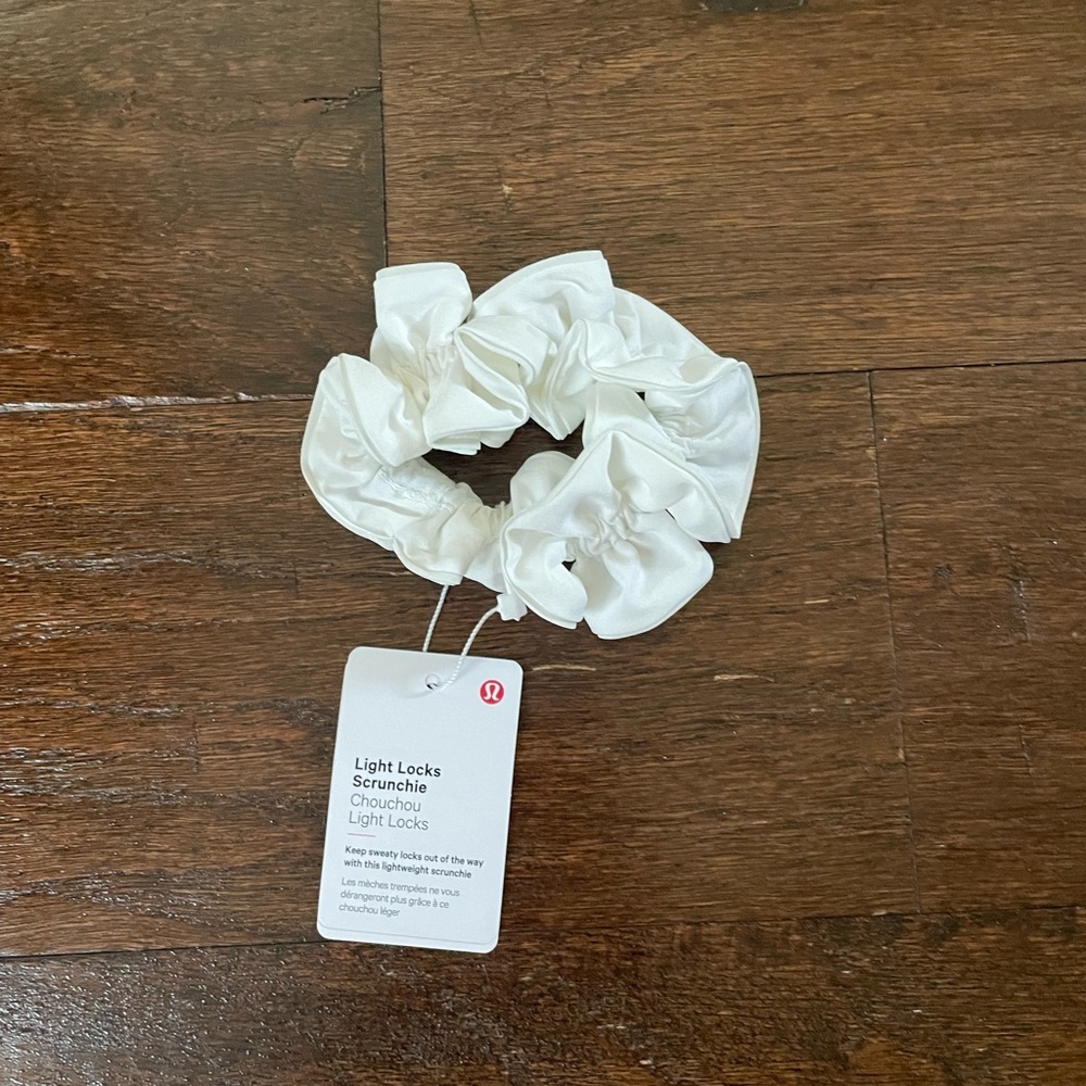 Lululemon white scrunchie